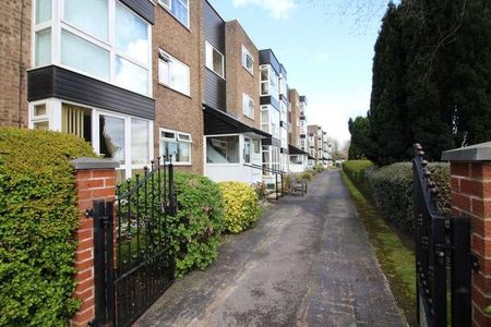 Daisyfield Court, BL8 - Photo 2