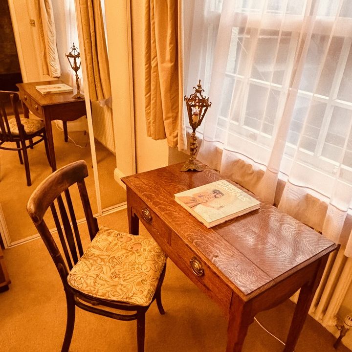 Studio Flat, Royal College Street, NW1 - Photo 1