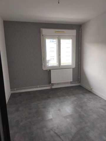 Location - Appartement T4 - 81 m² - Damprichard - Photo 5