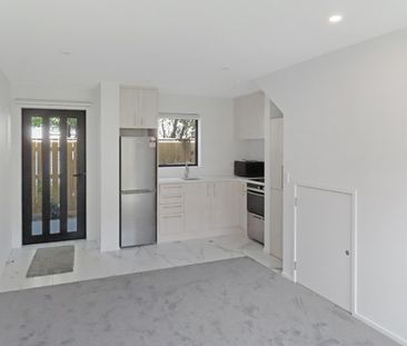 Epuni Living - Photo 3