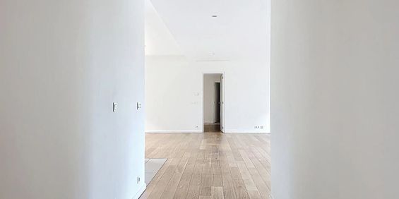 Appartement te huur in Elsene voor € 5.550 met 3 slaapkamers - Photo 3