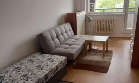 Prenájom 1-izbového bytu na Račianskej ulici s balkónom a klimatizáciou - Photo 2