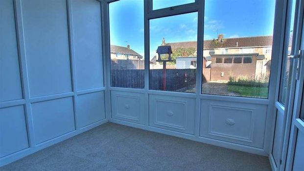 Stanford Road, Tewkesbury, GL20 - Photo 1