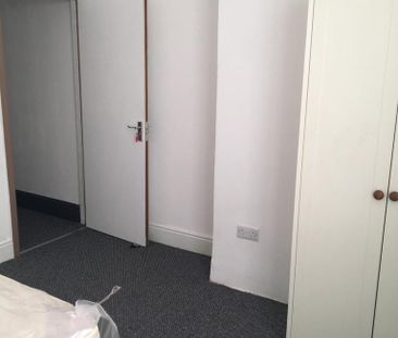 5 bedroom house share to rent - Photo 3