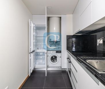 Apartamento T1Kit com garagem, em frente ao Hospital São João - Asp... - Photo 5