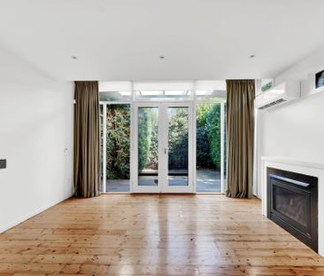 Bright and Private South Yarra Home - Photo 1