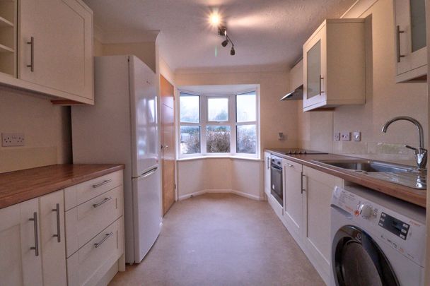 2 bedroom mid terraced house to rent - Photo 1