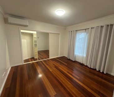 Easy Living in a Convenient Location - Photo 5