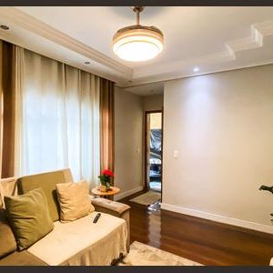 Casa para alugar com 240m², 6 quartos e 3 vagas - Photo 1