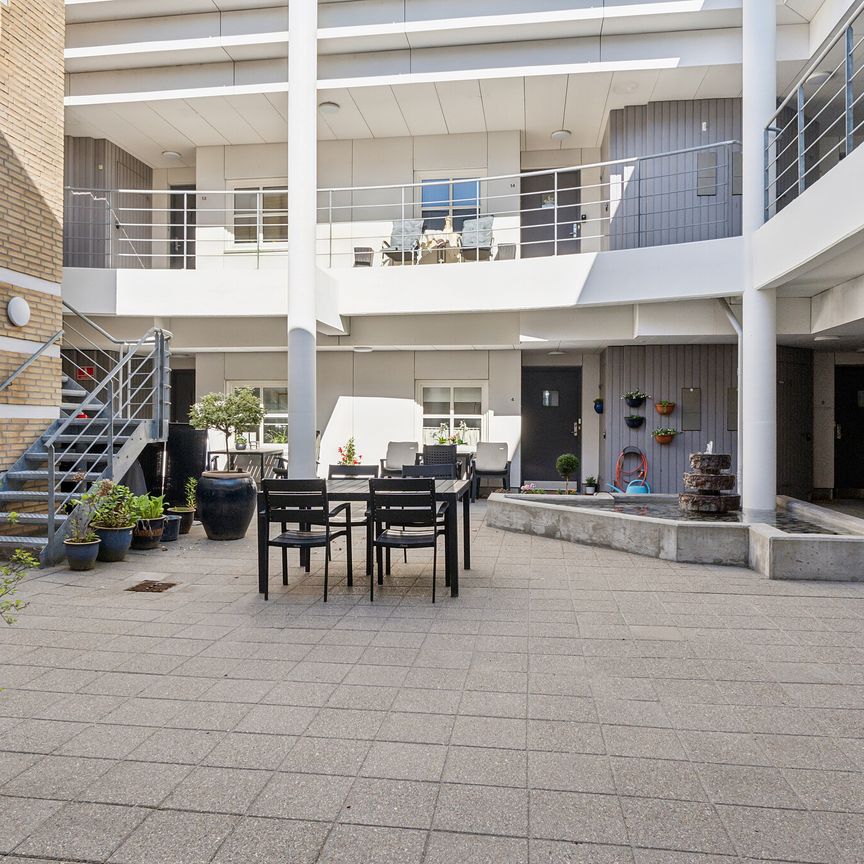 Skøn lejlighed på Stationsmestervej - Photo 1