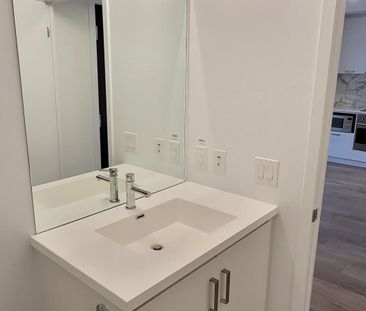 For Lease - 10 Honeycrisp Crescent Unit# 703, Vaughan, Ontario - Photo 5