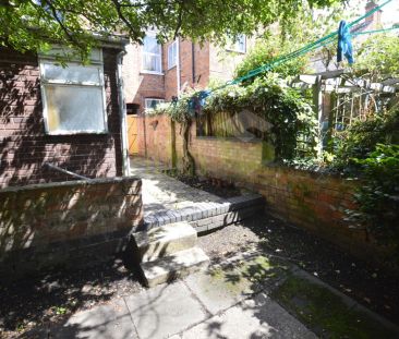 Lorne Road, Clarendon Park, Leicester, LE2 - Photo 2