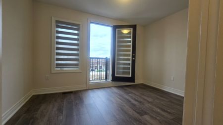 For Lease - 2908 Whites Road, Pickering, Ontario - Photo 3