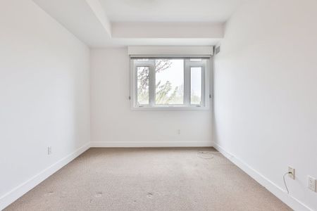 For Lease - 128 Garden Drive Unit# 207, Oakville, Ontario - Photo 2