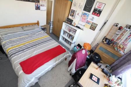 S2 Kearsley Road - July 2026 - Photo 3