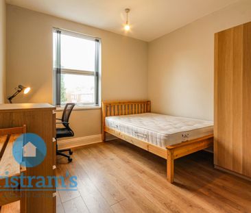 6 bed Semi-Detached House for Rent - Photo 6