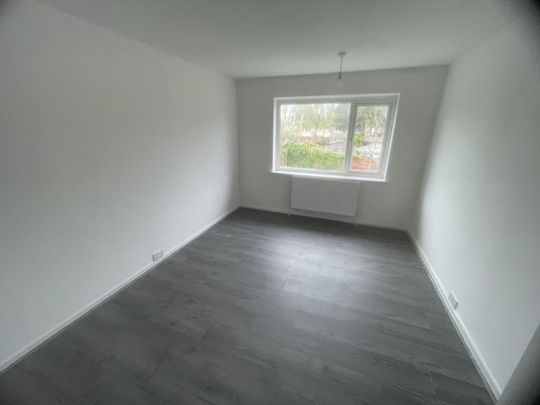 2 bedroom detached house to rent - Photo 1