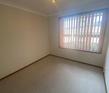 IDEAL LOCATION!!! - Photo 4