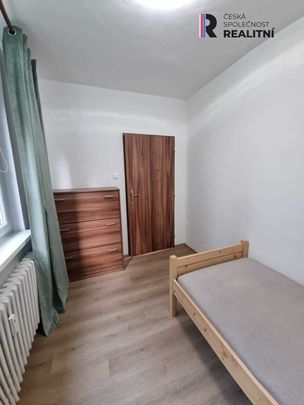 Pronájem bytu 2+1 43 m² - Fotografie 1