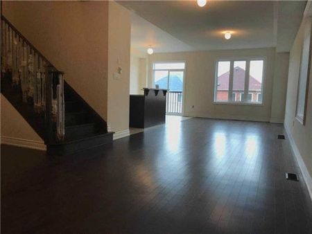 For Lease - 24 Mac Frost Way, Toronto, Ontario - Photo 2
