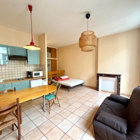 Location Appartement 1 pièce 30m² BORDEAUX 33000 - Photo 3