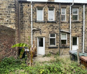 2 bedroom terraced house to rent - Photo 4