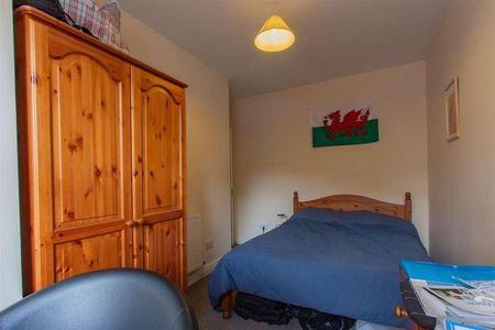 George Court, Roath, CF24 - Photo 4