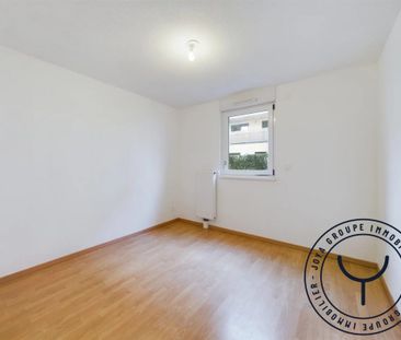 Superbe appartement avec jardin et terrasse à deux pas du centr - Photo 3