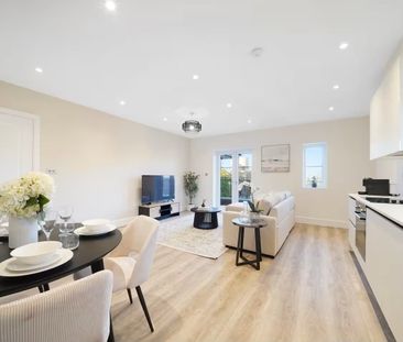 1 Bed Flat, Beechwood Grove, W3 - Photo 6