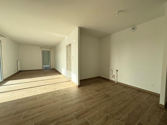 Location appartement 3 pièces, 76.60m², Laval - Photo 1