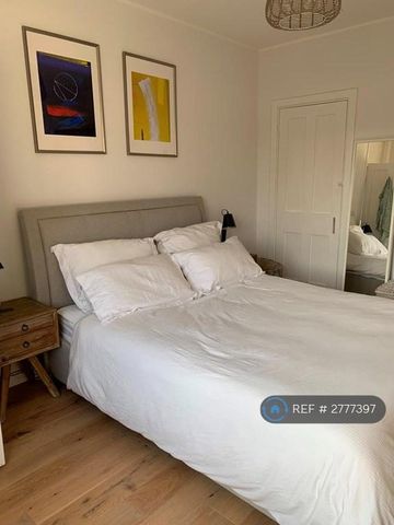 2 bedroom maisonette to rent - Photo 4