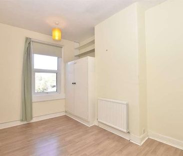 Hawthorn Grove, Bath, BA2 - Photo 6