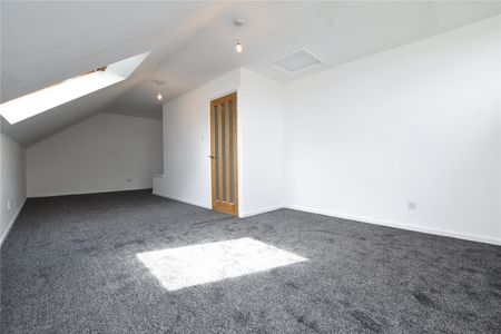 47, Newhall Green, Leeds, LS10 3RT - Photo 4