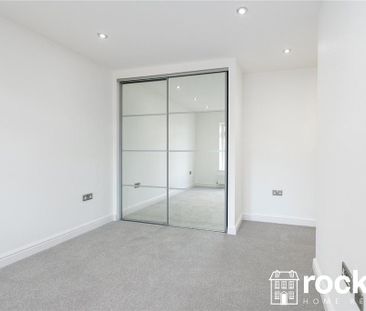 4 bedroom detached house to rent - Photo 5