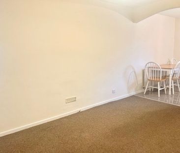 Cloister Street, Lenton, NG7, Property for rent - Photo 3