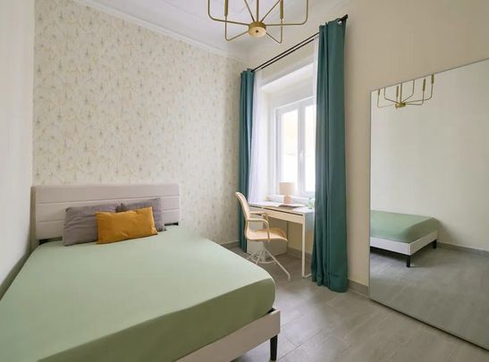 Rua Sampaio e Pina, Lisbon, Lisbon 1070-051 - Photo 1