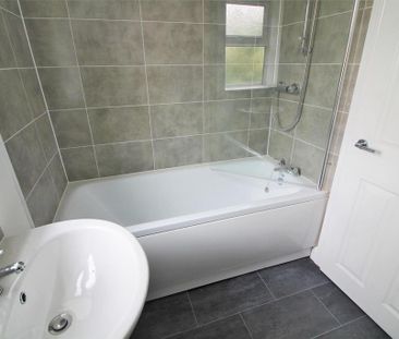 2 bedroom terraced house to rent - Photo 6