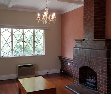 114 Sherwood Road, Toowong, QLD 4066 - Photo 3