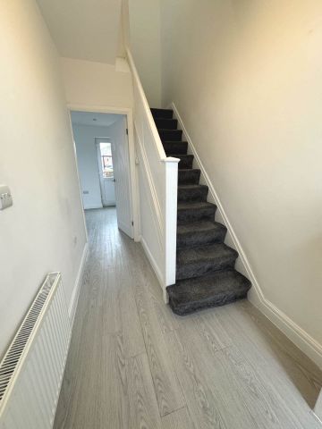 Stopford Avenue, Blackpool, FY2 0QQ - Photo 5