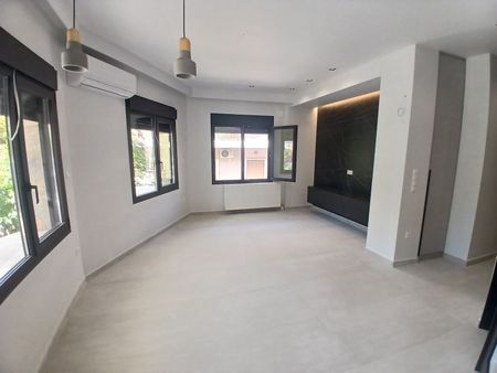Διαμέρισμα για ενοικίαση Θησείο (Ιστορικό Κέντρο) - Φωτογραφία 2