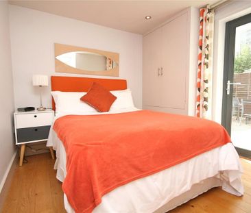 2 bedroom detached house to rent - Photo 2