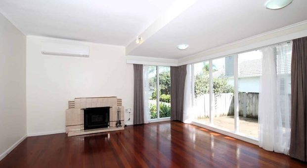 Pakuranga, 3 bedrooms - Photo 1