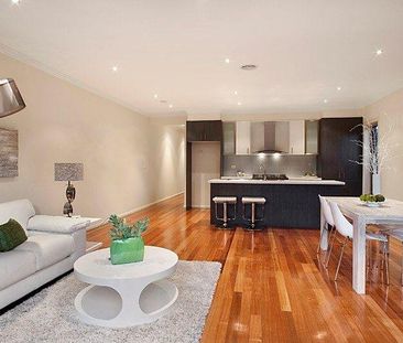 Well Presented Home Situated In The Heart Of Airport West. - Photo 2