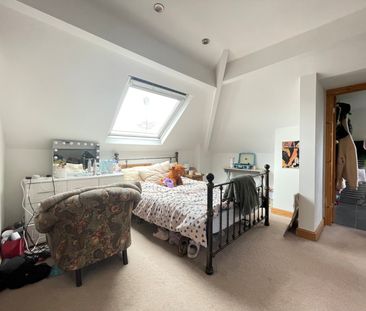 4 bedroom detached house to rent - Photo 5