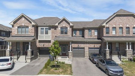 For Lease - 23 Circus Crescent, Brampton, Ontario - Photo 3