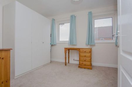 2 bedroom terraced house to rent - Photo 5