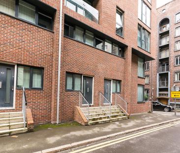 2 bedroom townhouse to rent - Photo 1