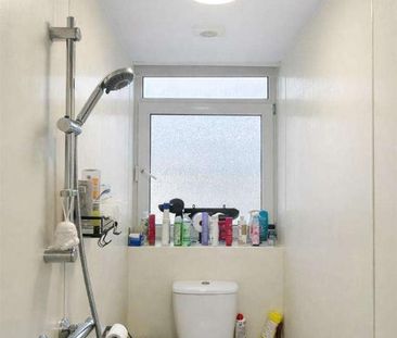 Bootle, L20 - Photo 4