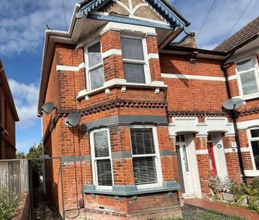 St Catherines Road, Bitterne Park, Southampton, SO18 - Photo 1