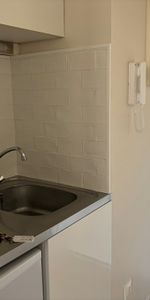Location Appartement T 1 - - BRUZ - Photo 4